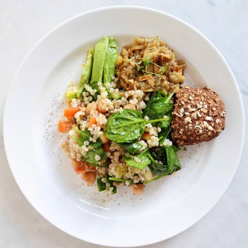 Durrasallad med aburgineröra