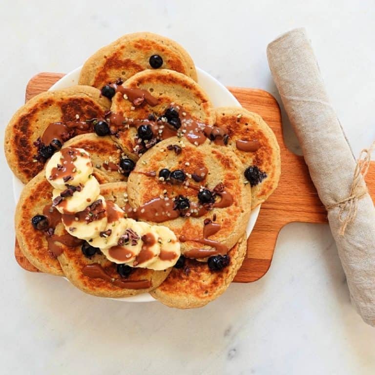 Glutenfria, veganska bananpannkakor