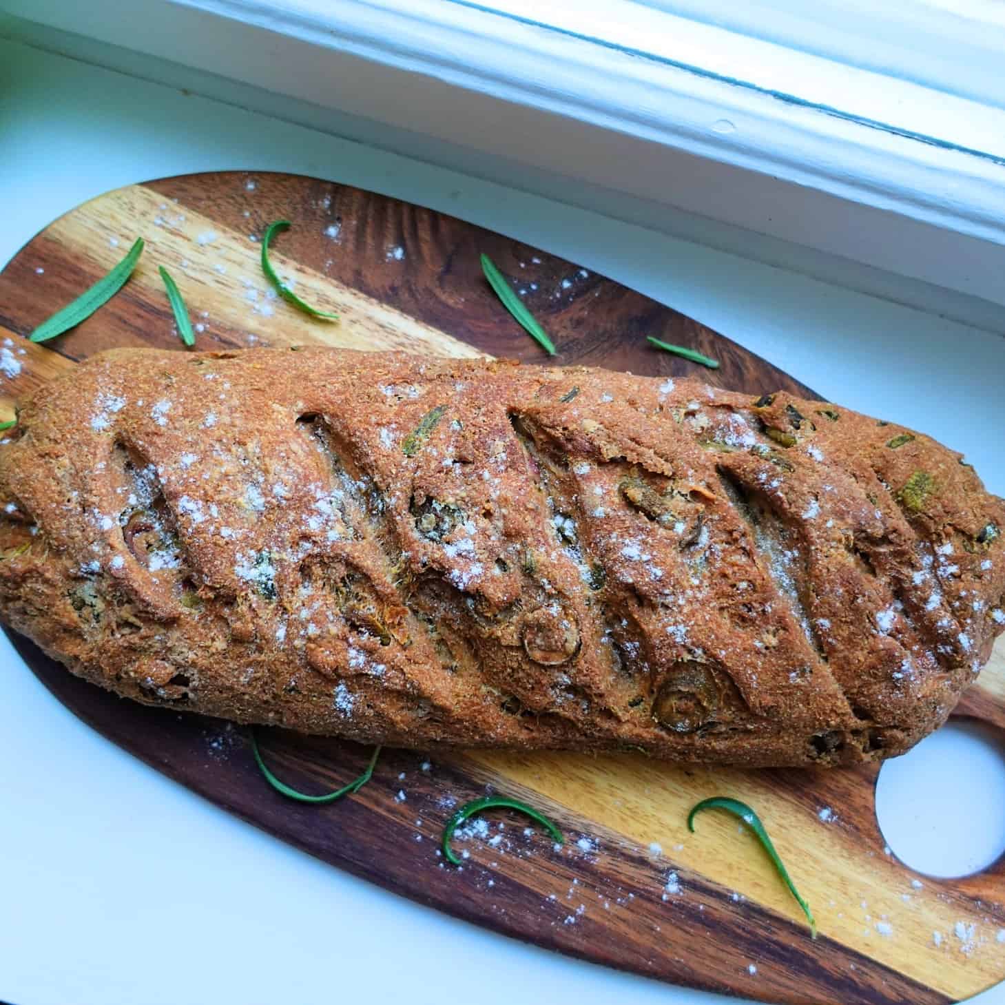 Glutenfritt oliv- och rosmarinbröd