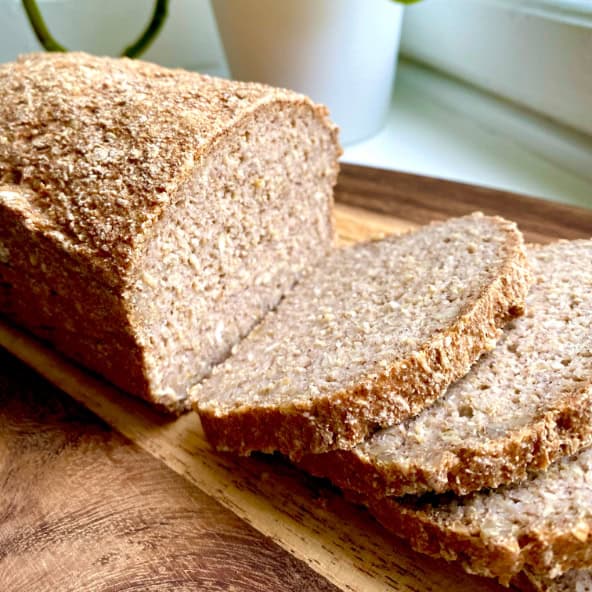 Glutenfri sesam- och solroslimpa