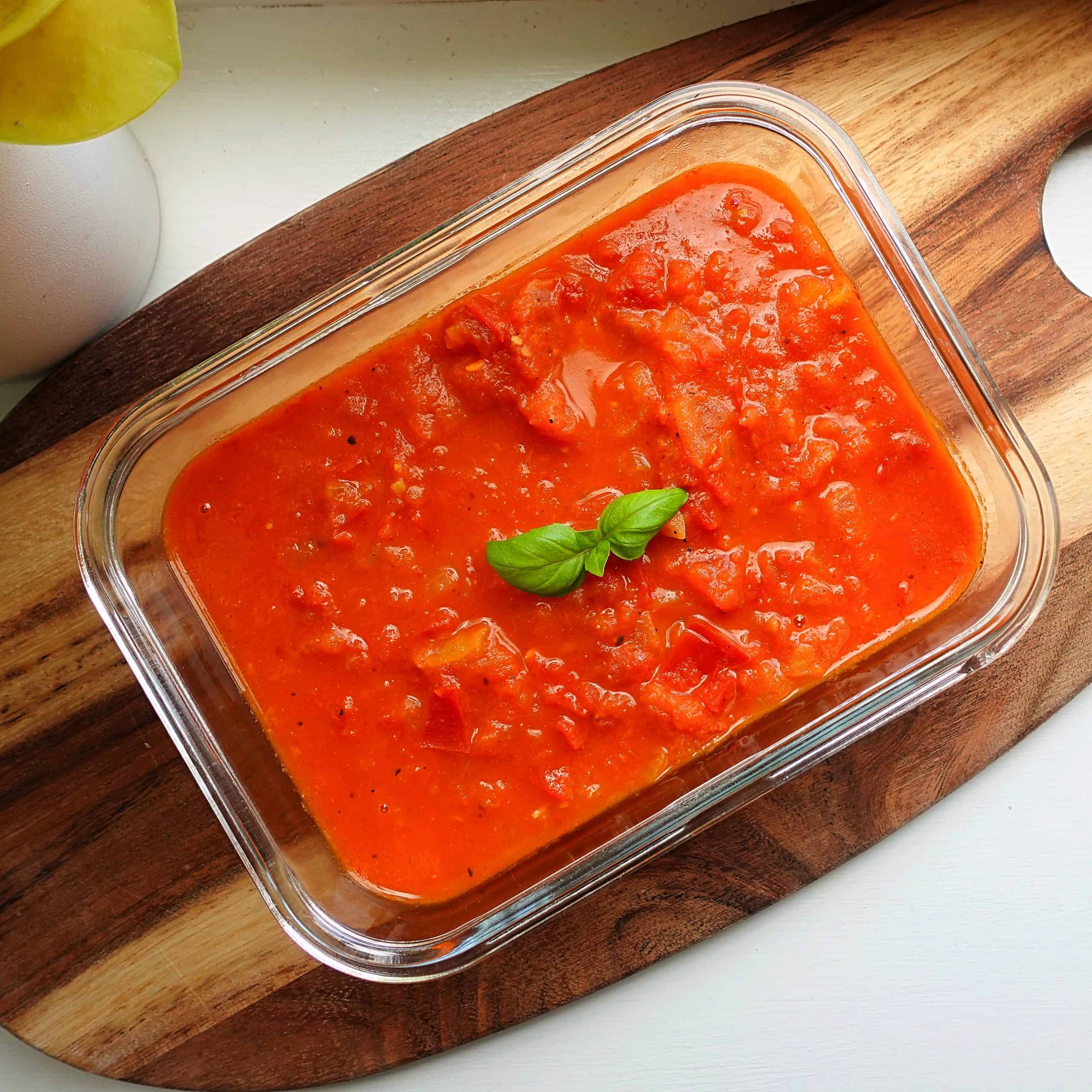 Hemmagjord tomatsås