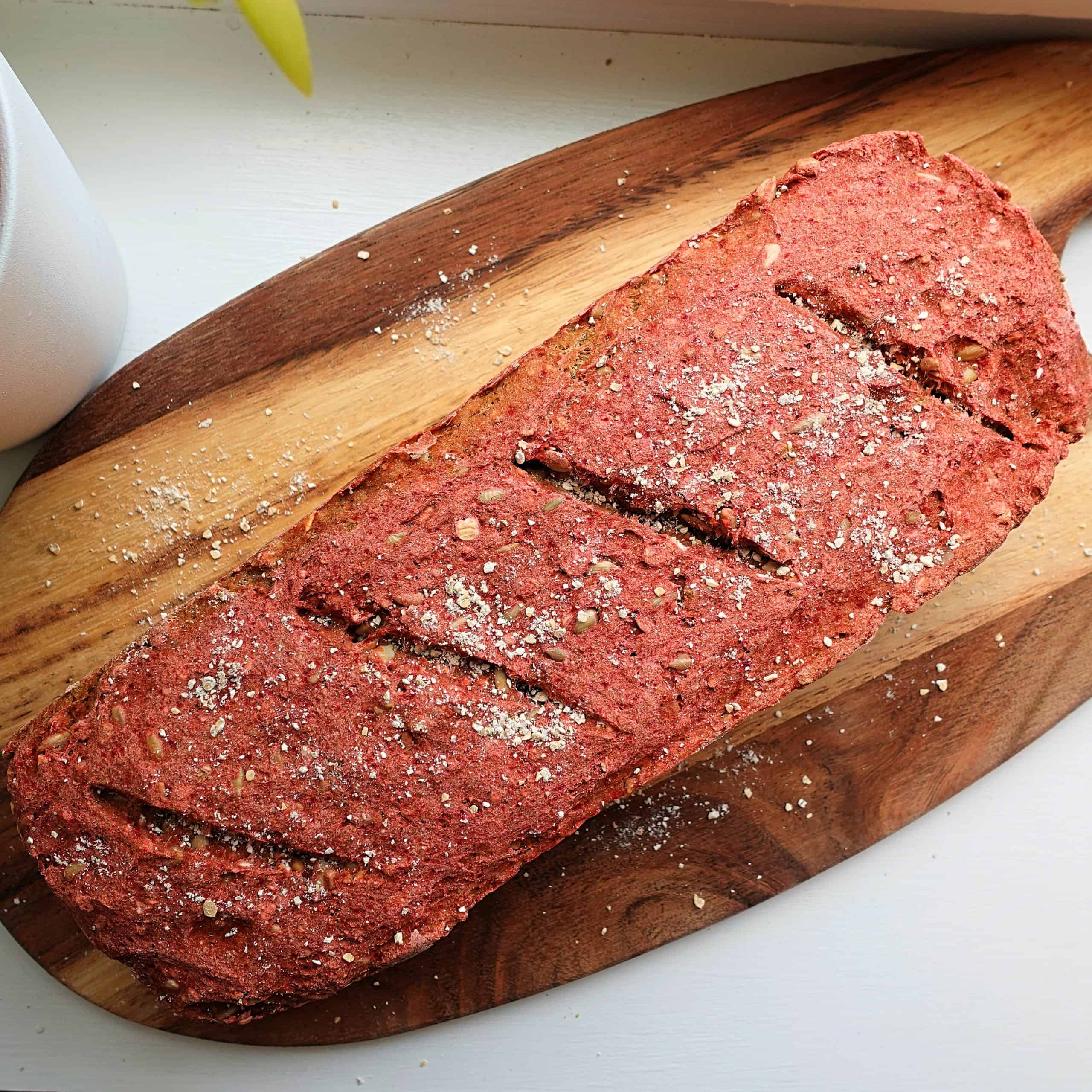 Glutenfritt rödbetsbröd med vita bönor