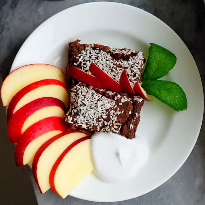 Chokladkaka med morot och kikärtor